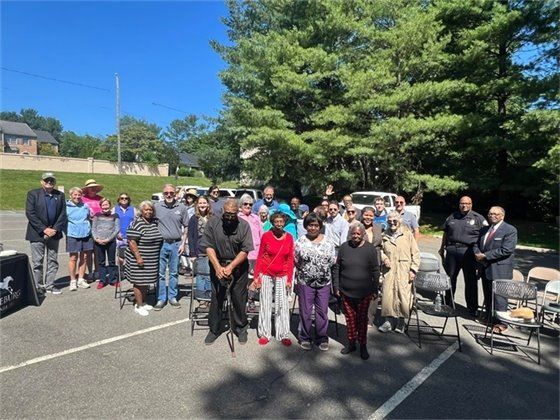 s4f72183d317c40109b6465fcc3204871638223497161886075_small_optimized