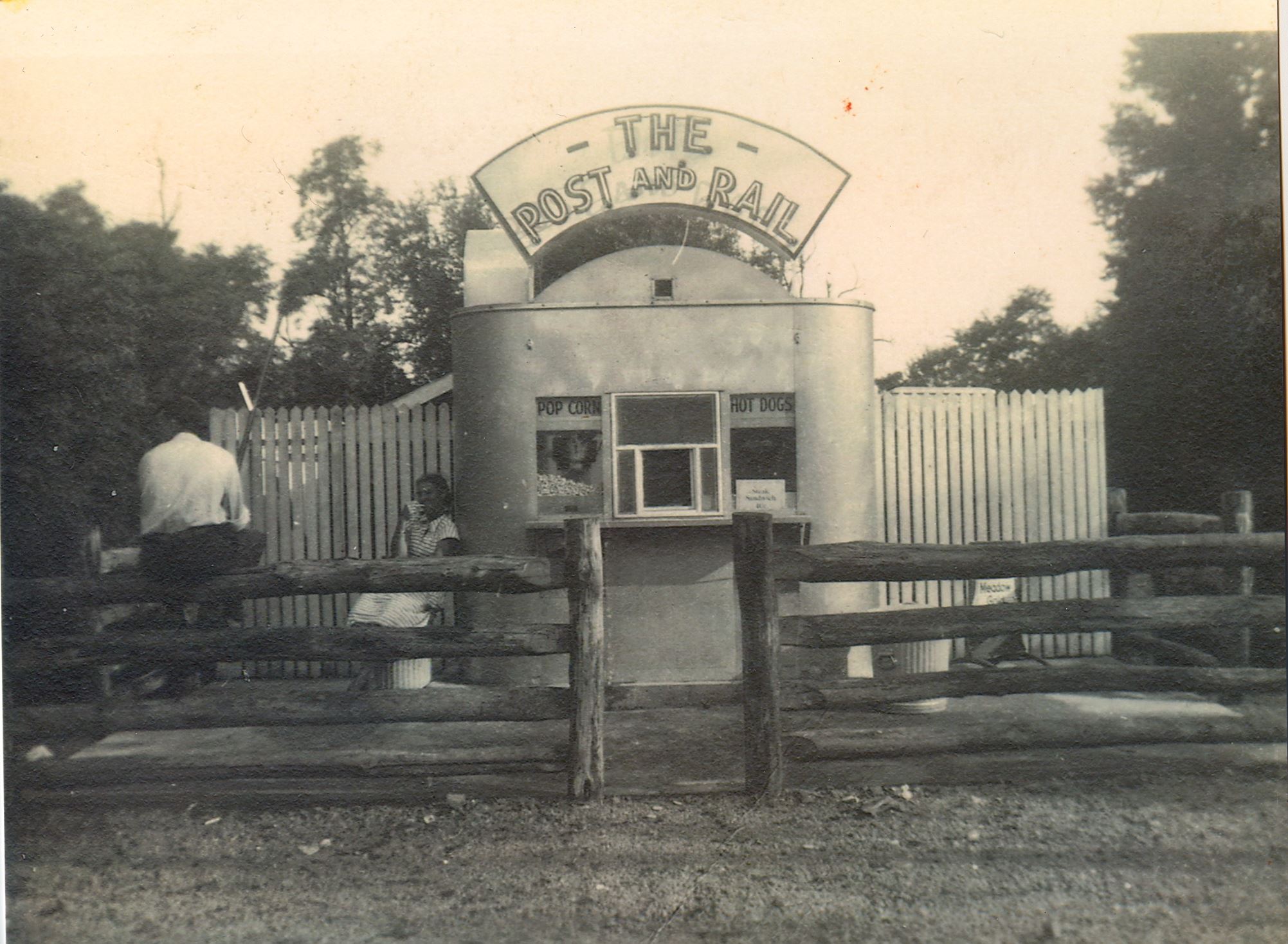 Early Picture of Middleburg Post and Rail
